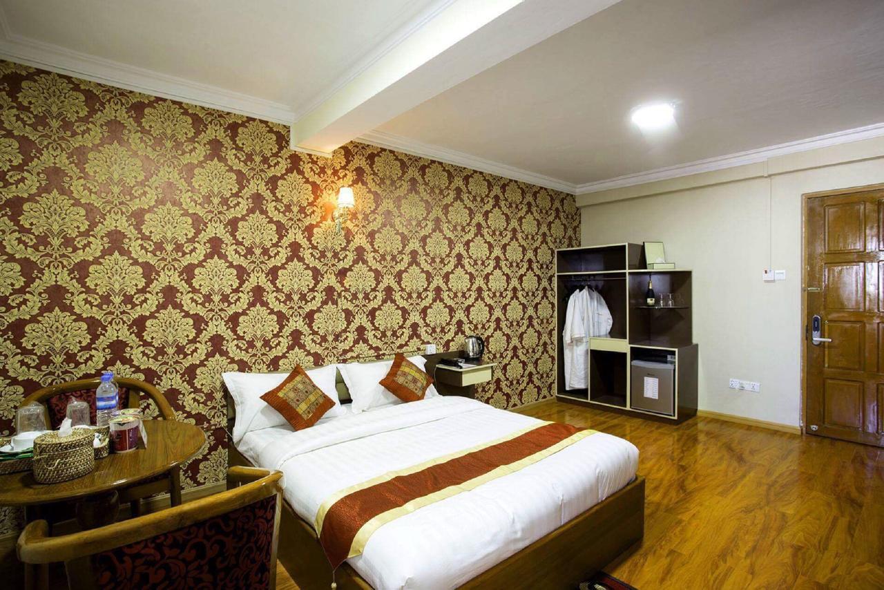 Thiha Bala Hotel Pyin Oo Lwin Exteriér fotografie
